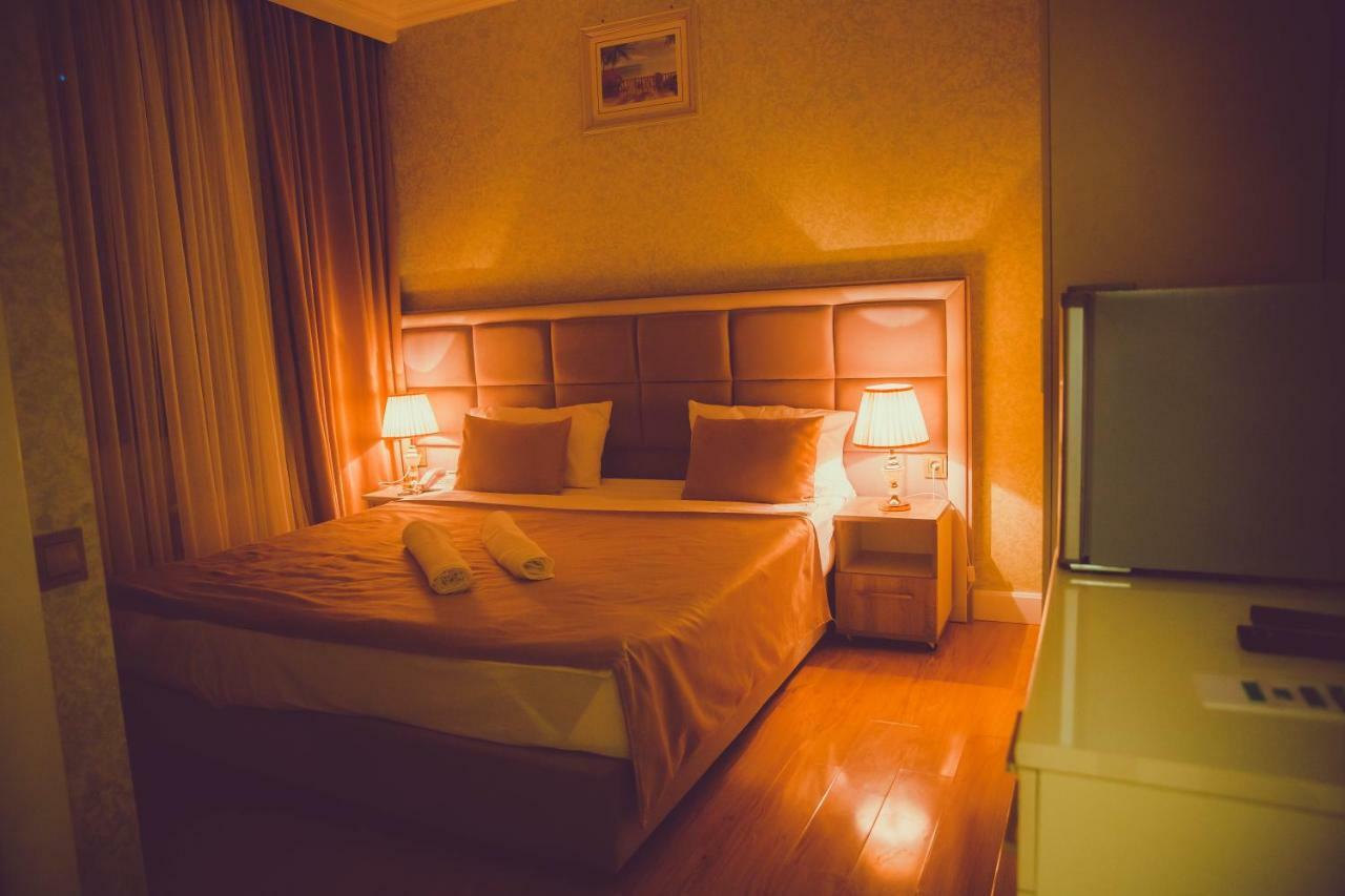 Eleon Hotel Baku Exterior photo